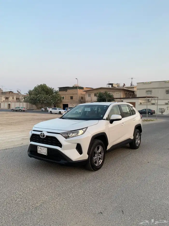 تيوتا رافور 2