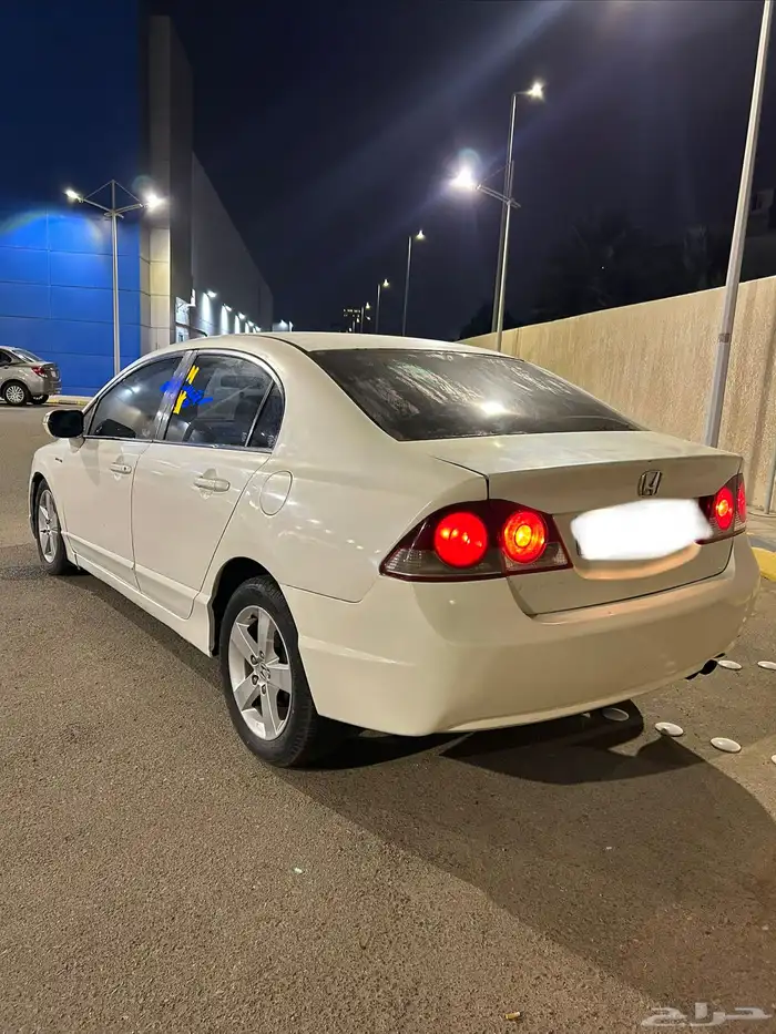 للبيع هوندا سيفيك 2007 نظيف جدا جدا استخدام الوالد 4