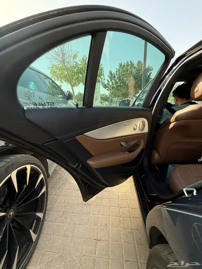مرسيدس e350 4matic 18