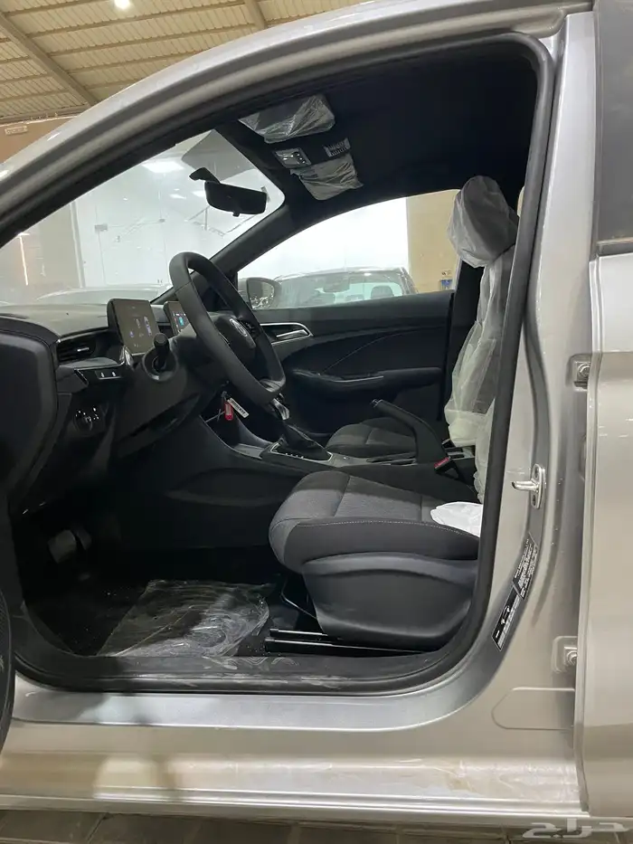ام جي 2025 3استاندر سعودي(بنزين)1.5L 9