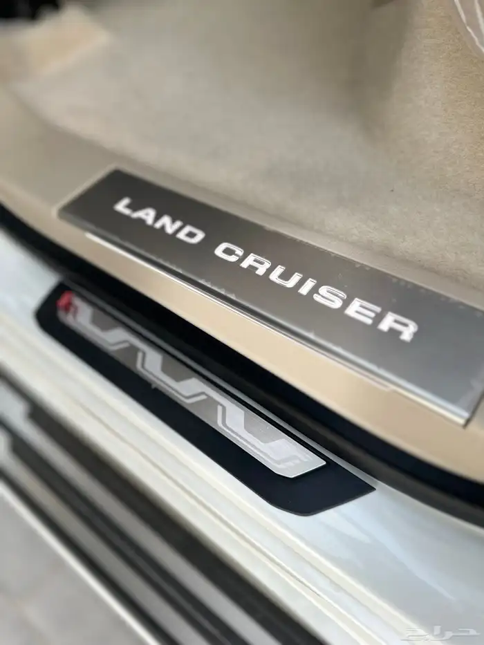 تويوتا لاندكروزر الموديل2025 فل كامل ورد الكويت رقم5 11
