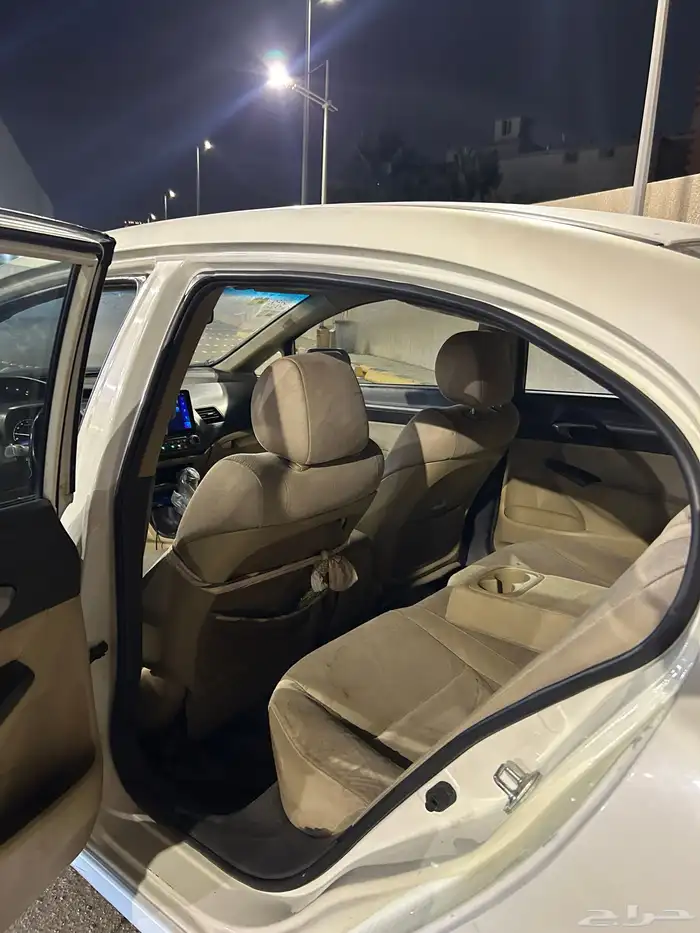 للبيع هوندا سيفيك 2007 نظيف جدا جدا استخدام الوالد 19