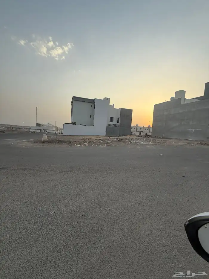 للبيع ارض في مخطط النبلاء م370 شارعين 16م جنوبي شرقي 29