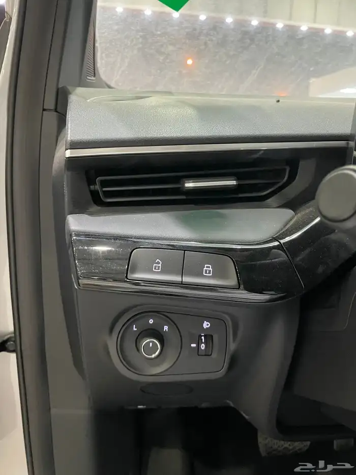 ام جي 2025 3استاندر سعودي(بنزين)1.5L 12