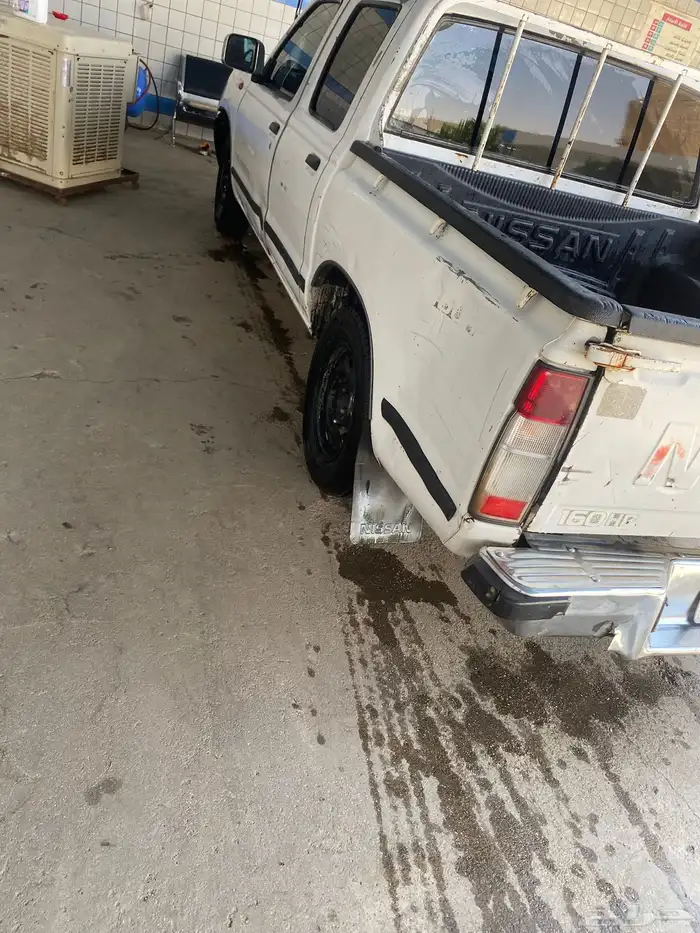 للبيع ددسن 2007 مكينه موضبه قير مغير بس شرط قير 5