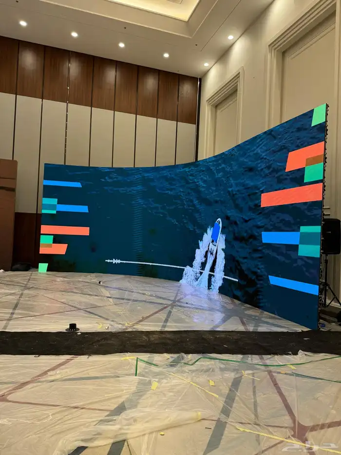 تأجير وتنظيم شاشات عملاقه 7