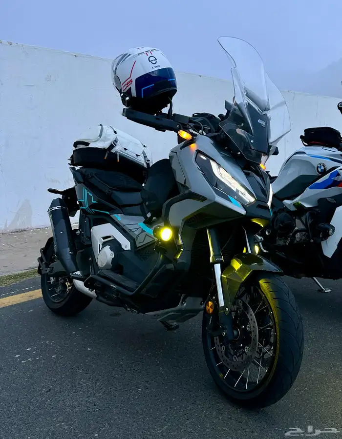 Honda XADV 750 هوندا 10