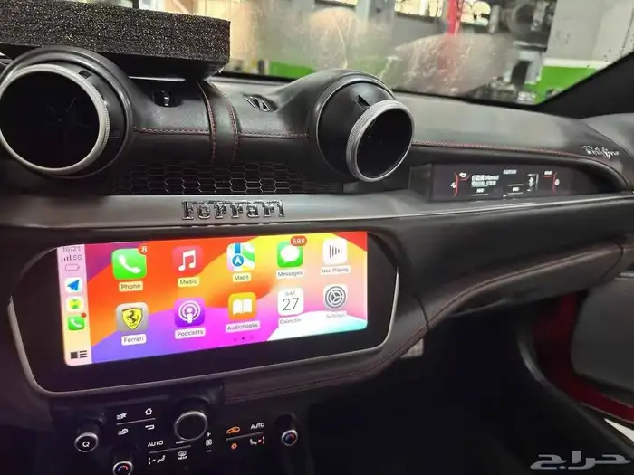 كت ابل كار بلاي Apple CarPlay ل مكلارين وفيراري 3