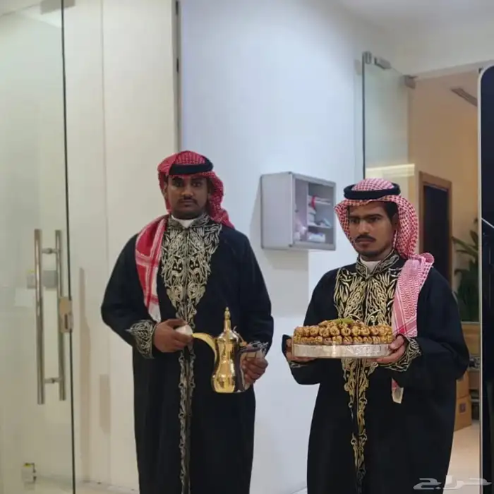 قهوجين وصبابين وتجير كراسي وطاولات وزل وخيام مكيفات صحراوي ط 8