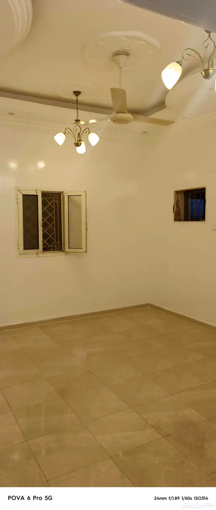 شقه جديده مكونه من 3 غرف مساحه كبيره وحمامين ومطبخ وصاله 8