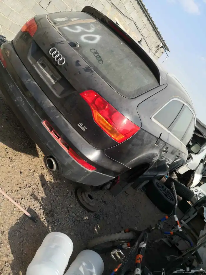قطع غيار اودي q7 1