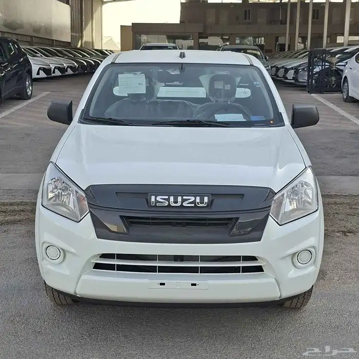 ايسوزو ديماكس غمارة جوانب 2025 السعر 79 الف شامل الضريبه 2