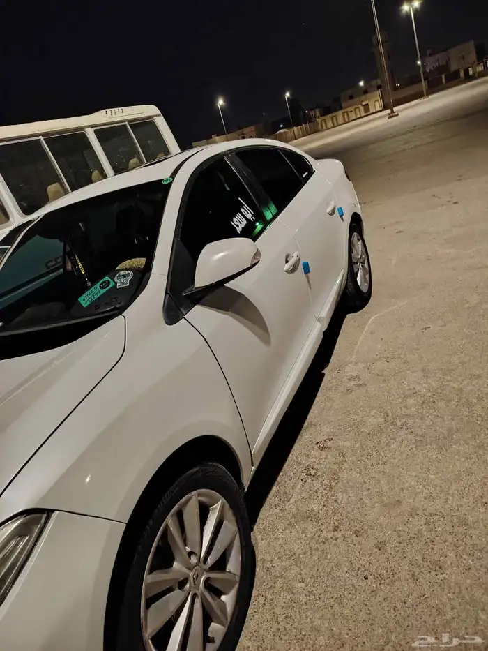رينو فلوانس 2012 13