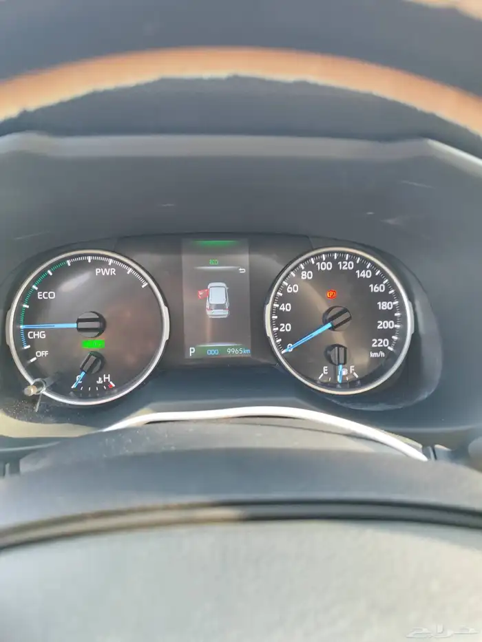 عرض خاص فرصه لن تتكرر RAV4 XLE hyprid 6