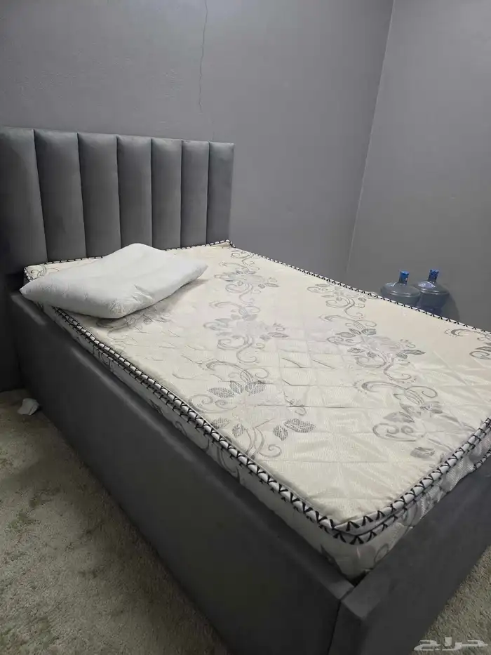 سرير   برادة موية للبيع 2