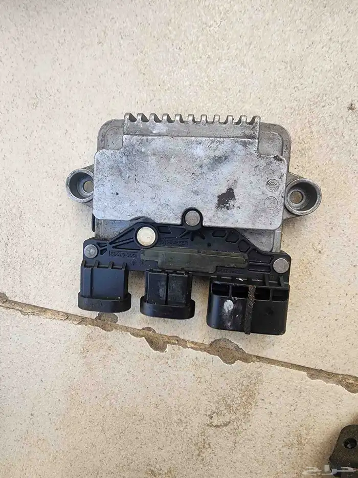 مفتاح النترا مع السوتش وقطع غيار لعدة سيارات BEM و تويوتا 6