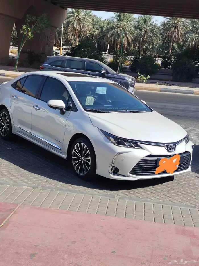 كورولا 2025 4