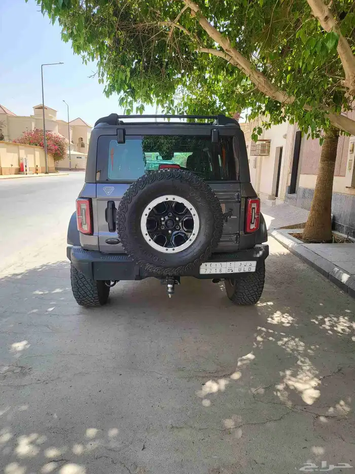 برونكو 2021 بق بند رصاصي ممشى قليل 14