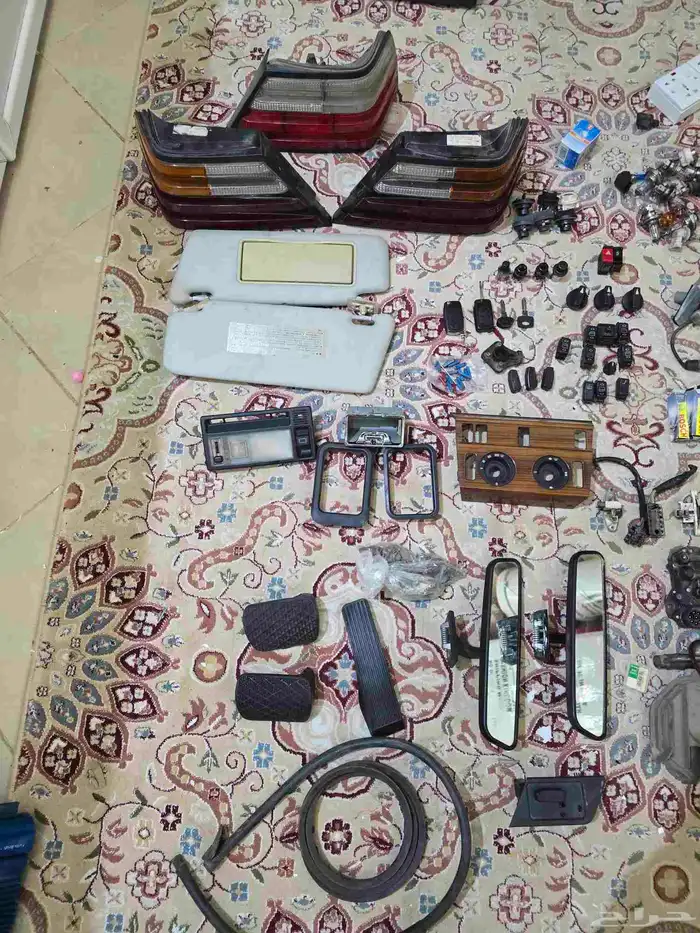 اغراض وقطع مرسيدس بنز بطه وشبح 22