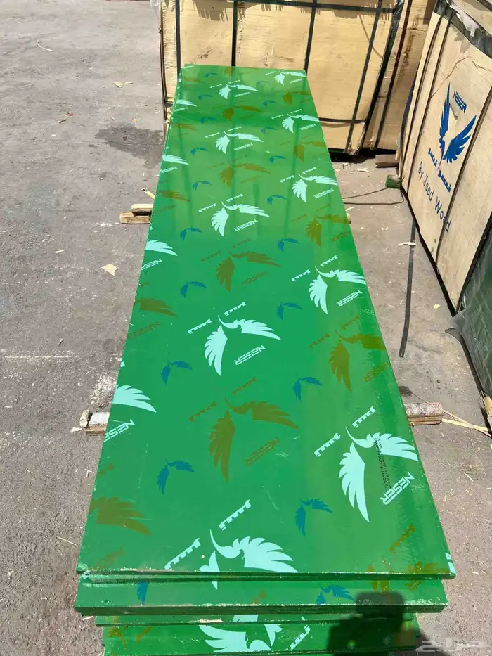 خشب بليوود ومرابيع 1