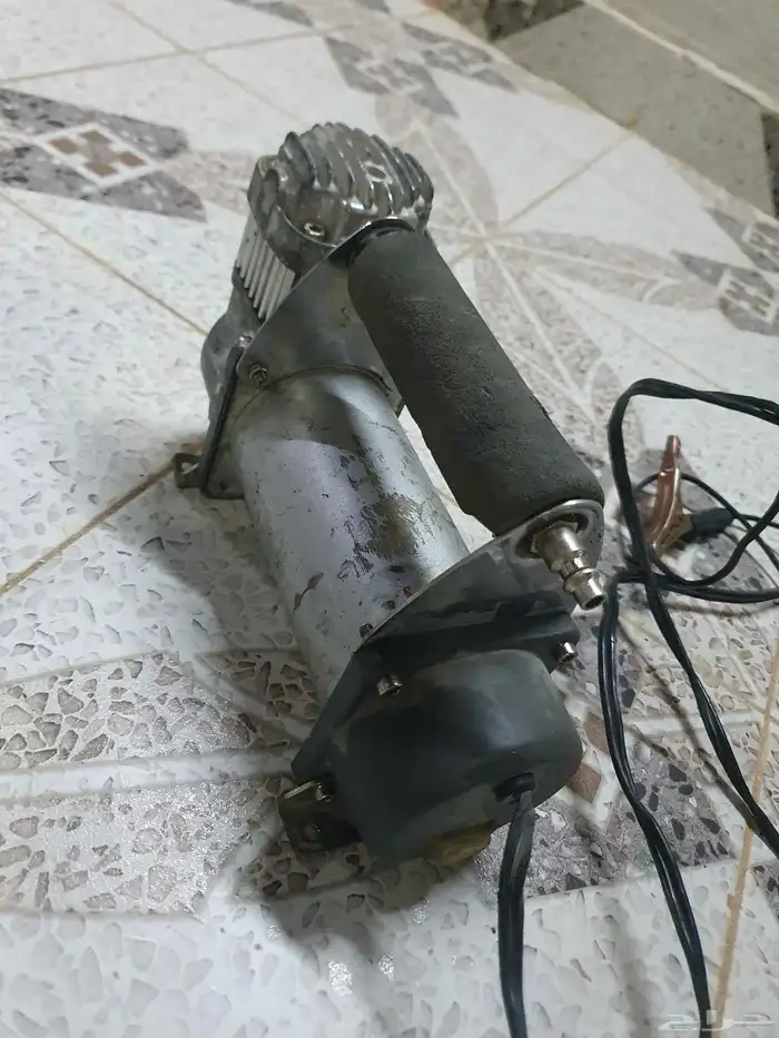 مواطير اثنين وارد الشراع 4