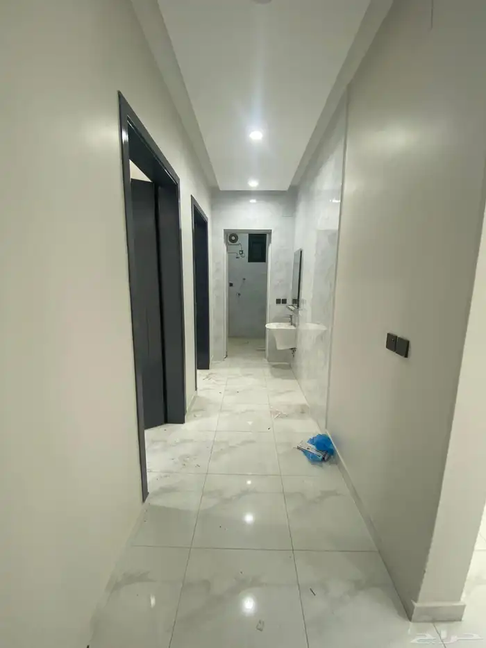 شقة نظيفة للايجار بأبها 5