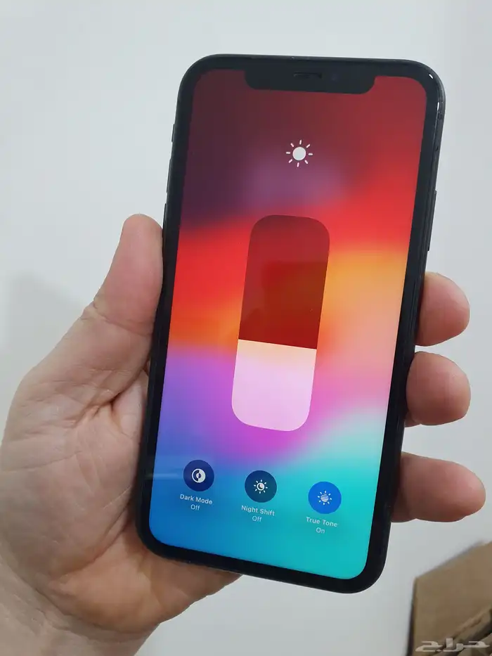 ايفون 11 بطاريه 97 اسود مانفك نهائي 680 ريال ومتاح تمارا 8