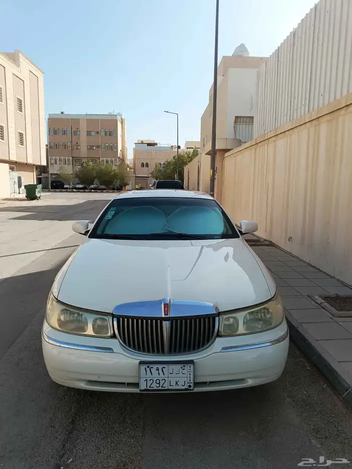 لنكون 2001 0
