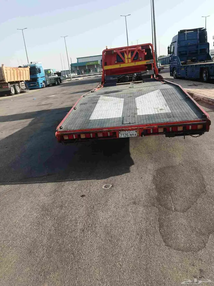 سطحه رفحاء لنقل السيارات بين مدن 1