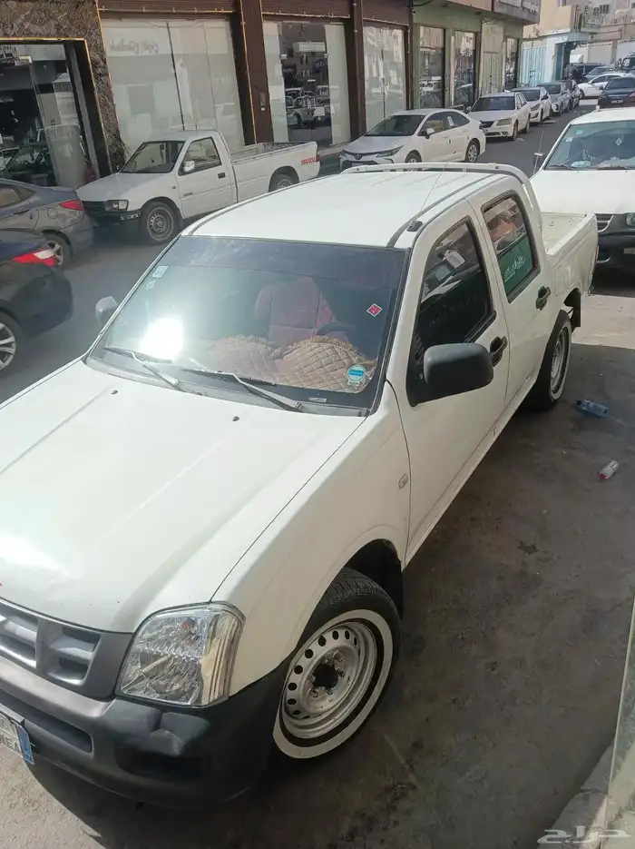 سياره اسوذو 2غماره موديل 2005 0