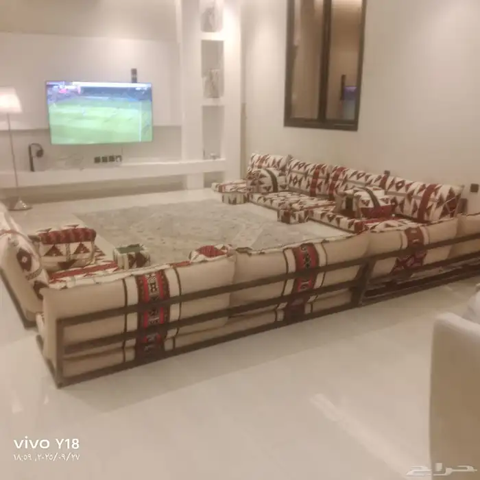 تاجير كراسي تاجير كنب تاجير طاولات تاجير سماعات تاجير مكيفات 0