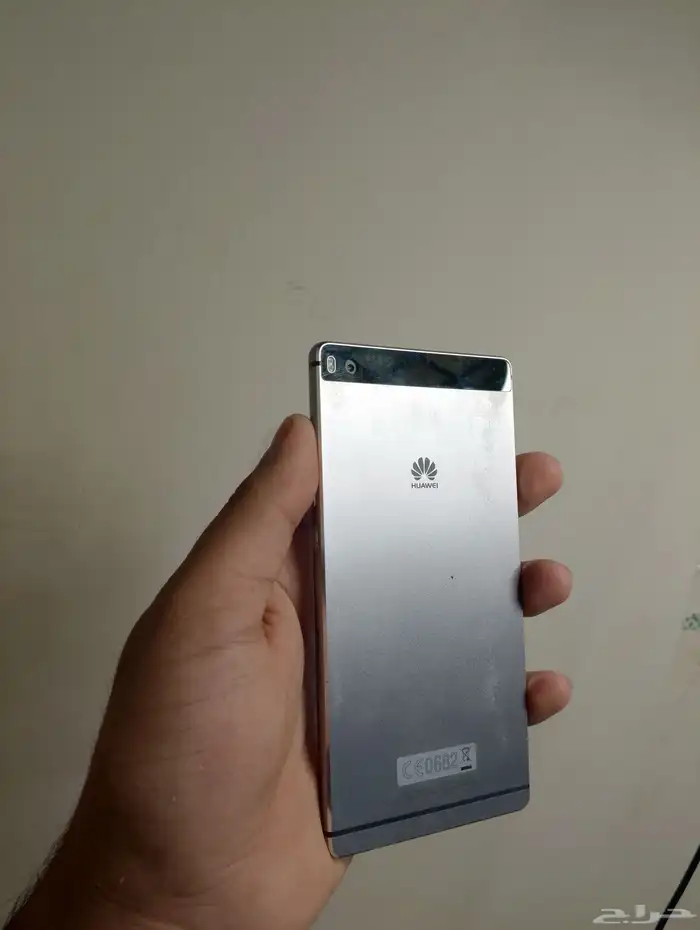 جوال هواوي P8 بحالت مصنع وكاله 2