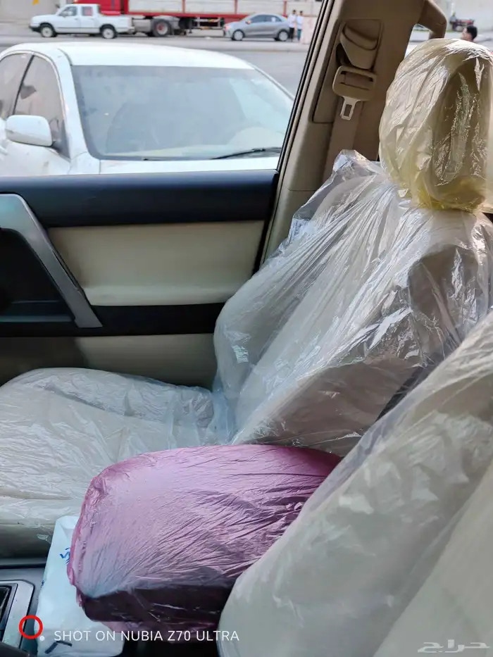 برادو 2010 نضيفه للبيع 5