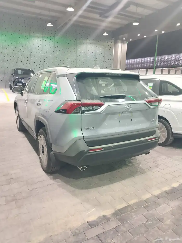 راف فور موديل 2025 4