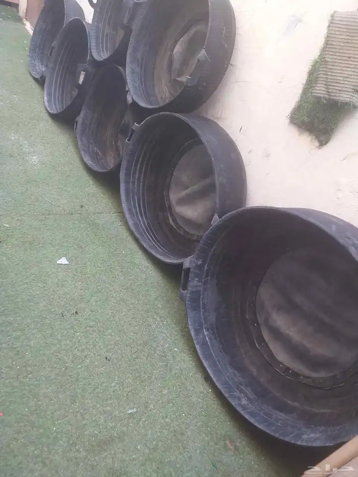 معالف كفرات تنفع للبرسيم مكعبات شعير  وتوجد لدينا فرشات 4