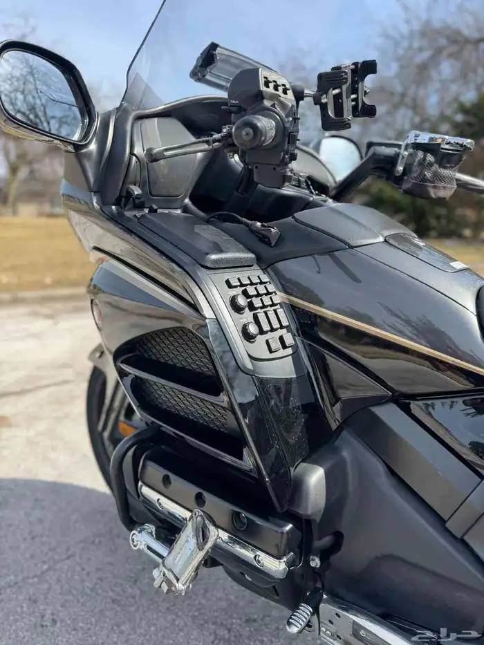 دباب رحال القولدوينق GOLDWING 2016 6