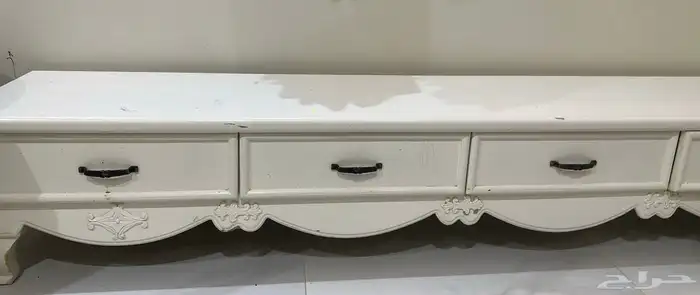 طاولة مستخدمة للبيع - جودة ممتازة 1