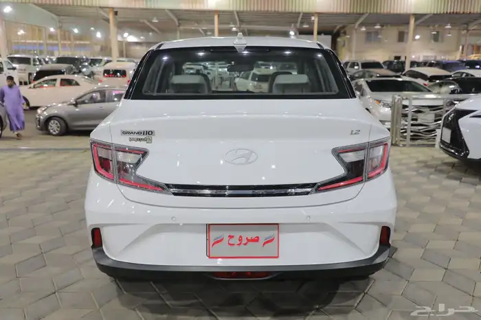 هونداي I10 جراند 2025 شبه الجديد 8