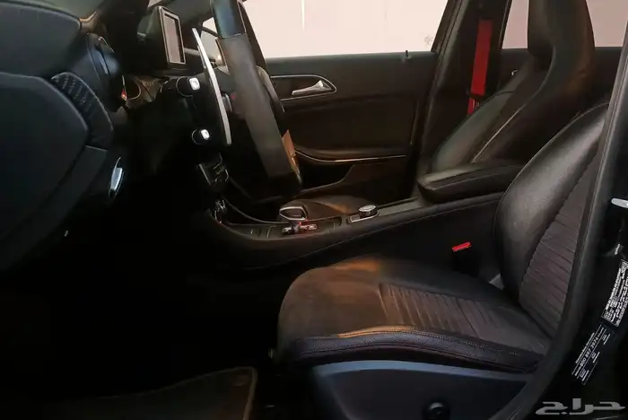 مرسيدس A45 موديل 2014 AMG اسبورت للبيع 11