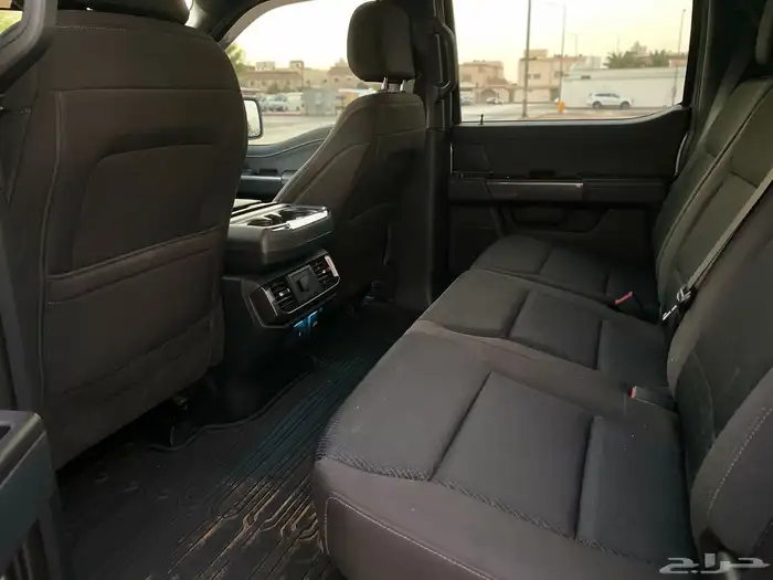 فورد 2023 F150 غمارتين XLT دبل V8 للبيع 10