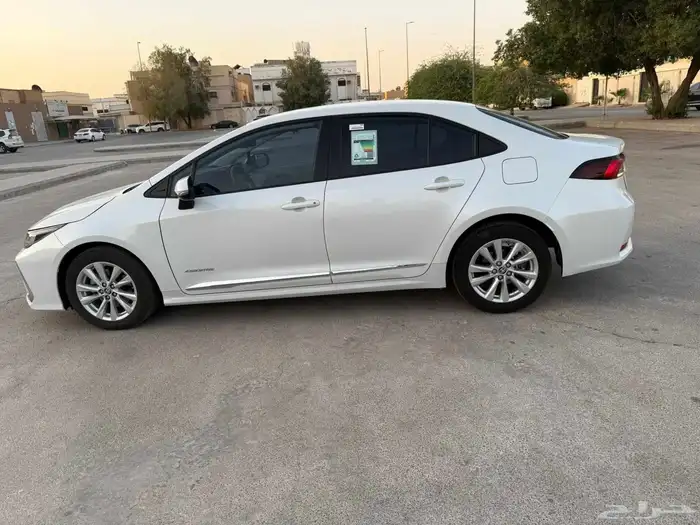 Toyota Corolla xli 2.0L. model 2024 2
