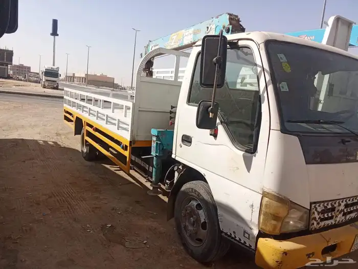 ايسوزو دينا للبيع موديل 2008 1