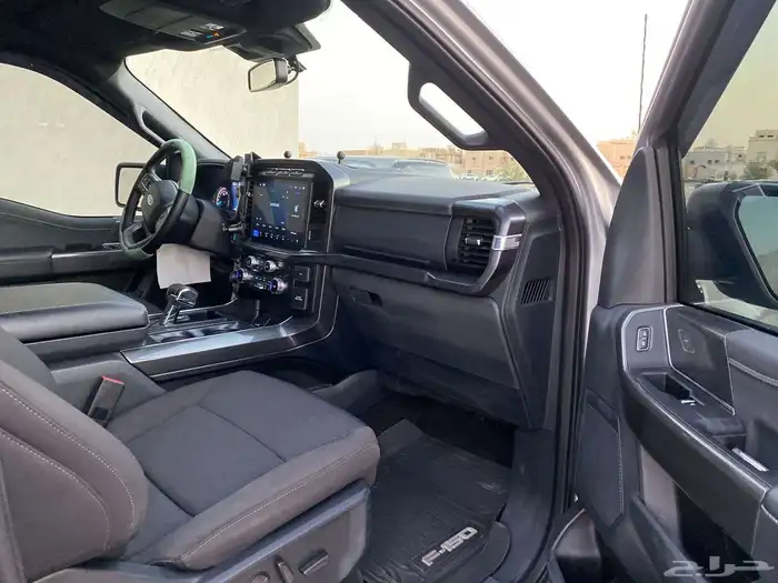 فورد 2023 F150 غمارتين XLT دبل V8 للبيع 6