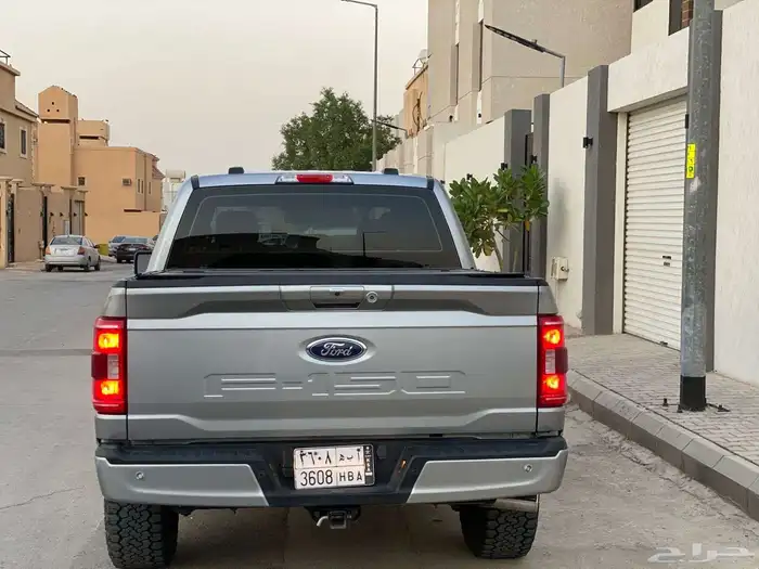 فورد 2023 F150 غمارتين XLT دبل V8 للبيع 5
