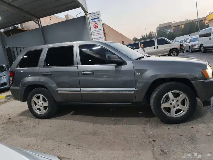 جيب شروكي 2006 2