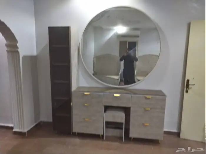 غرفه نوم دولاب سرير تسريحه كم دينا باب خشب جديد 2