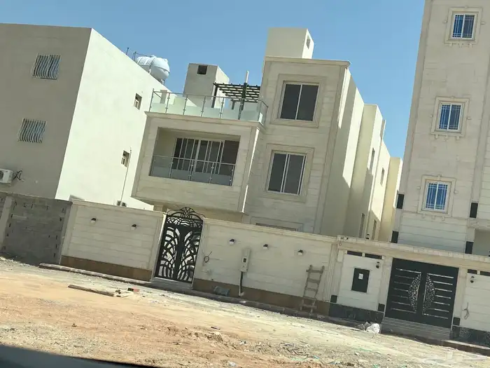 فلة للايجار حي الرانوناء 0