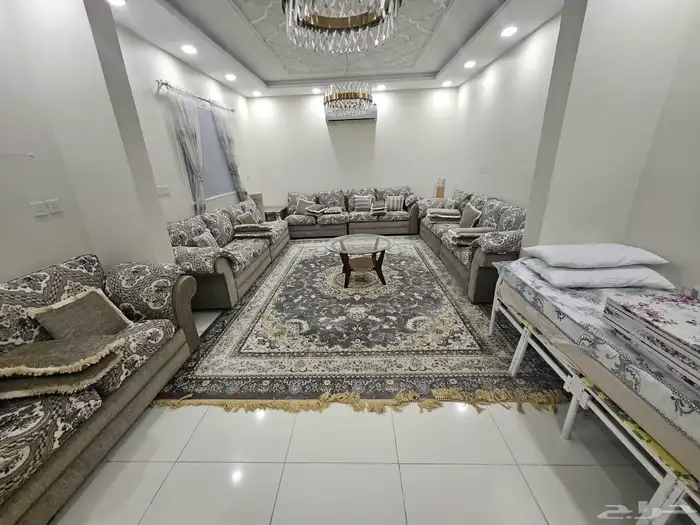 شقة مؤثثة للإيجار بحي الصفا 6