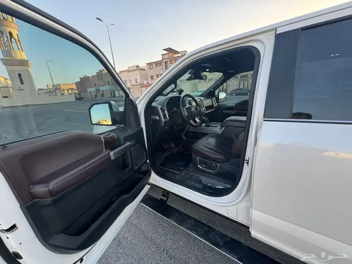فورد F-150 بلاتينيوم 2016 33
