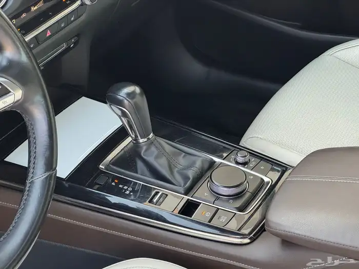 مازدا CX-30 - 2023 سنقتشر 15